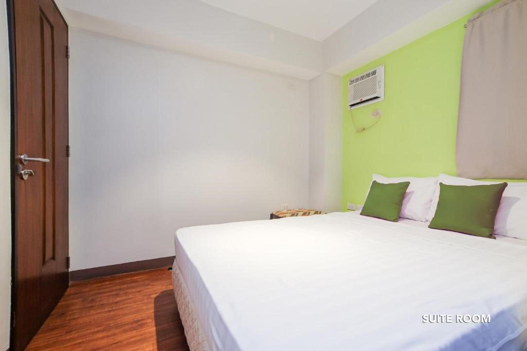 Myspace Hotel @Bgc Pasig City Екстер'єр фото