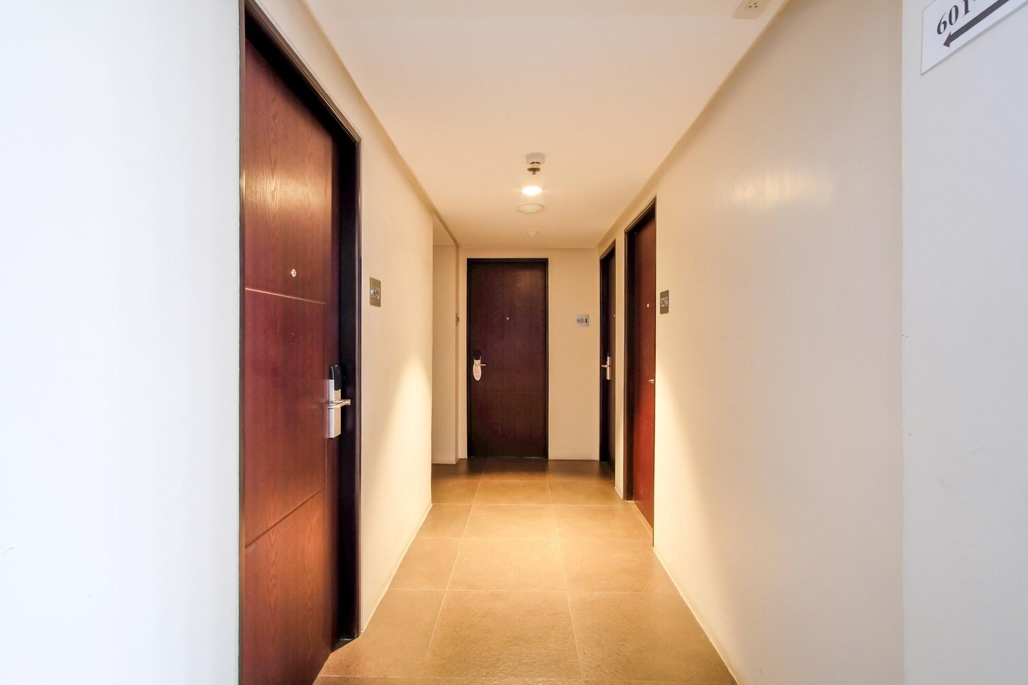 Myspace Hotel @Bgc Pasig City Екстер'єр фото