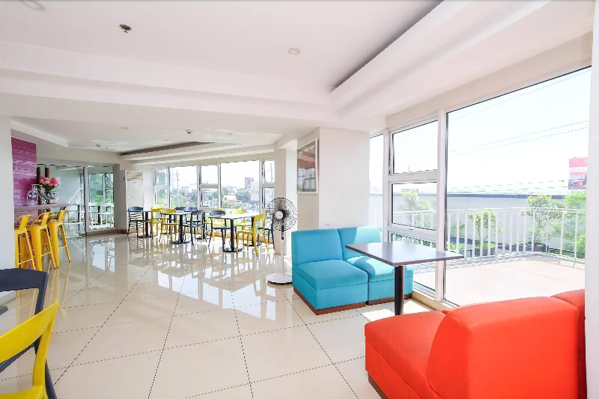 Myspace Hotel @Bgc Pasig City Екстер'єр фото