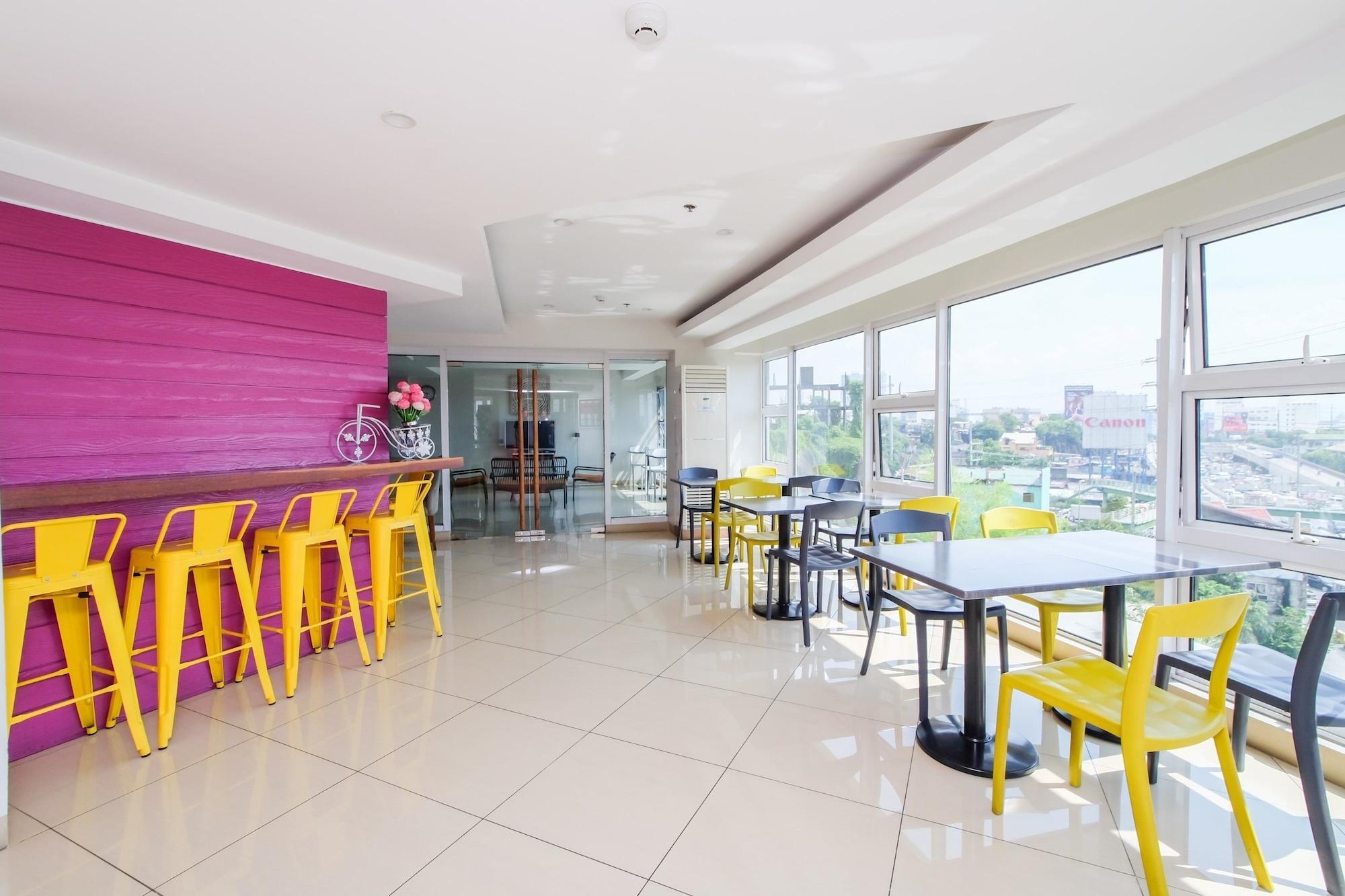Myspace Hotel @Bgc Pasig City Екстер'єр фото