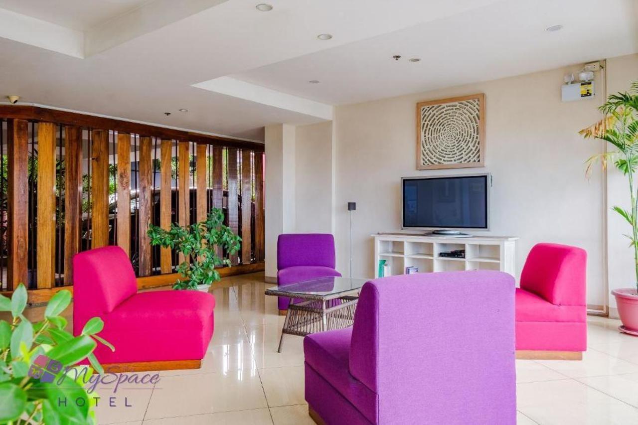 Myspace Hotel @Bgc Pasig City Екстер'єр фото